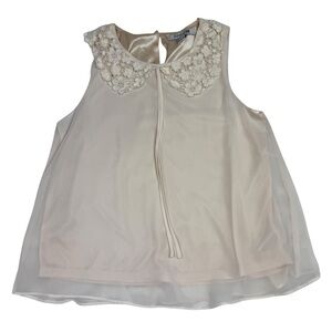 Forever 21 Cream Sleeveless Blouse with Floral Lace